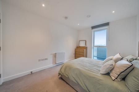 1405060-3-697c937...