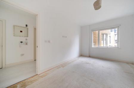 1404042-9-6973580...