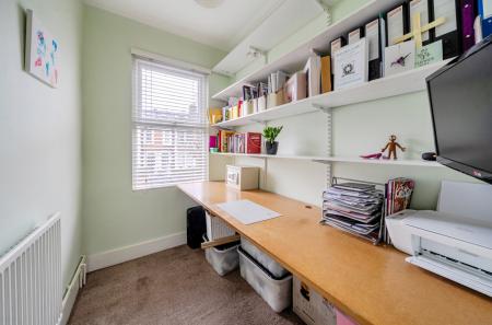 1402979-5-6978a69...