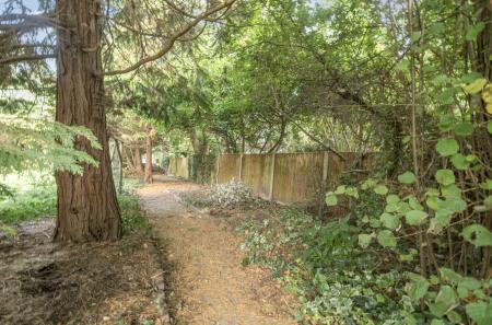 1354041-21-68c1bd...