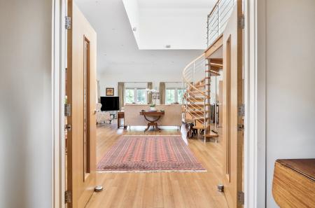 1312182-11-685fc7...