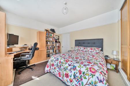 14-681b39edd11ce-...