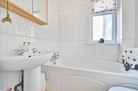 21-681b3a0f8a22e-...