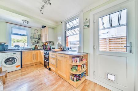 39-681b3a6433a02-...