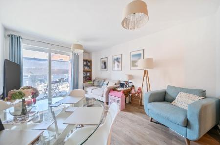 20-68235f341f583-...