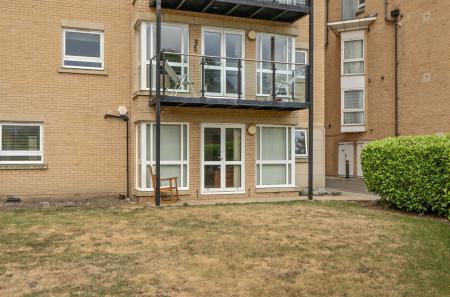 1305344-22-684073...