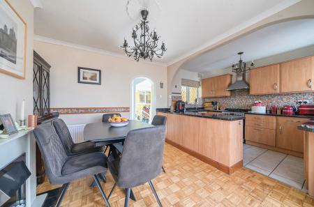 1311342-21-684c7b...