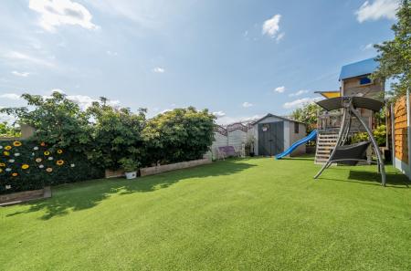 1311342-17-684c7b...