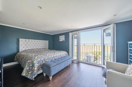 1311342-3-684c7a6...