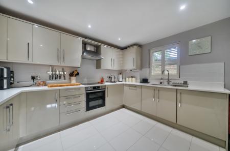 1311680-12-685061...