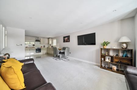 1311680-9-685061e...