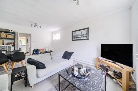 1315397-9-68603d4...