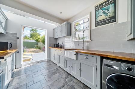 1316331-10-6866a8...