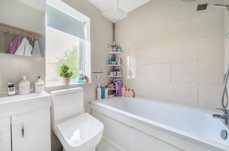 1325251-10-6874d9...