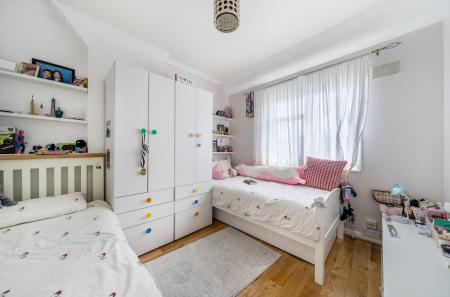 1325251-7-6874d8f...