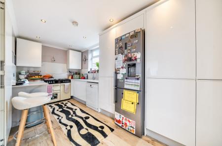 1325251-16-6874d9...