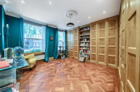 1326067-9-68793dc...