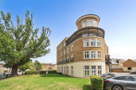 1327208-16-688ce8...