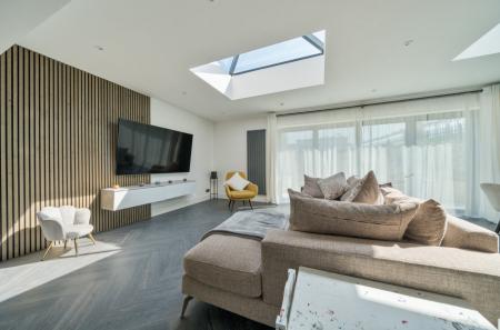 1336856-20-689b3f...