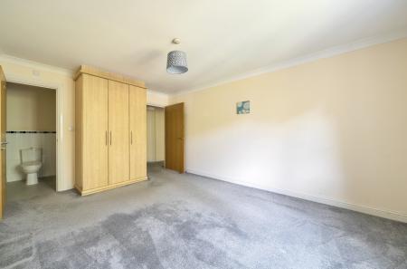 1356165-11-68c99e...