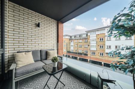 1342935-12-68b167...