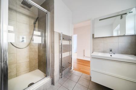 1345896-8-68b5e25...