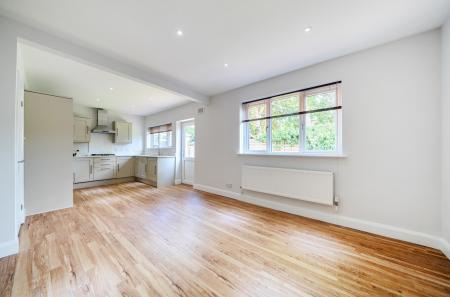 1345896-11-68b5e2...