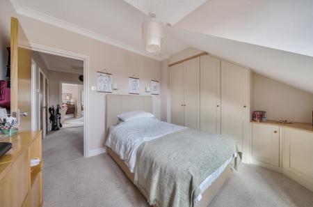 1353197-2-68c1b35...