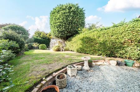 1354850-9-68c860c...