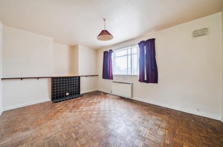 1357346-10-68cbe9...