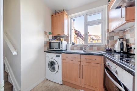 1357789-4-68d1382...