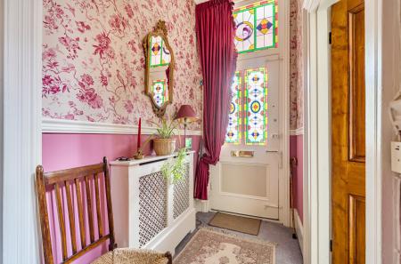 1360290-13-68d6a9...