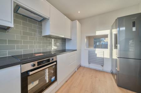 1363641-6-68e3fa6...