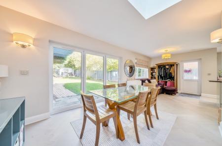 1365409-20-68f90b...