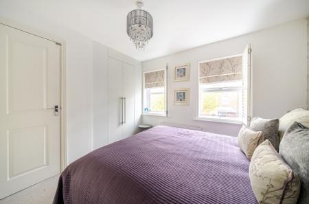 1372522-10-68ff71...