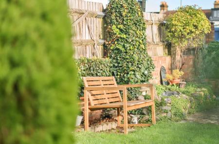 1371877-30-690350...