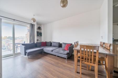 1373420-12-69037b...