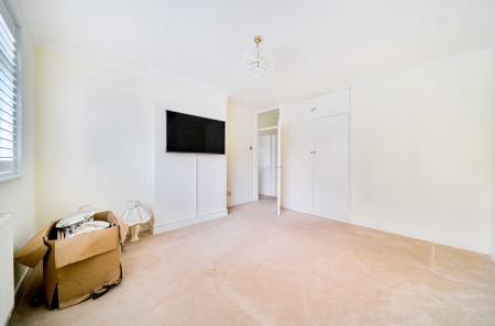 1380135-13-690da9...