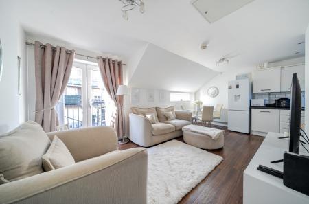 1382813-1-692062e...