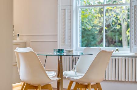 1381575-37-691c5d...