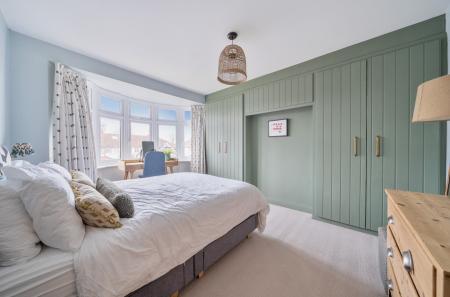 1397867-2-6965904...