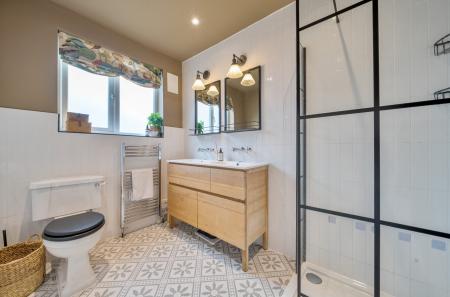 1397867-4-6965905...