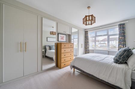 1397867-3-6965905...