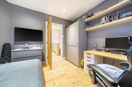 1407391-13-6980c3...