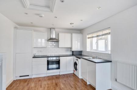 1342211-4-689f269...