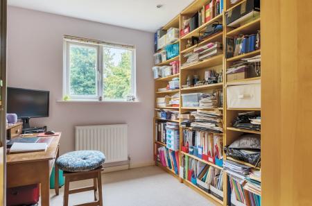 1331450-25-689c95...