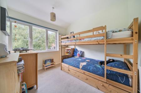 1354263-5-68c96c1...