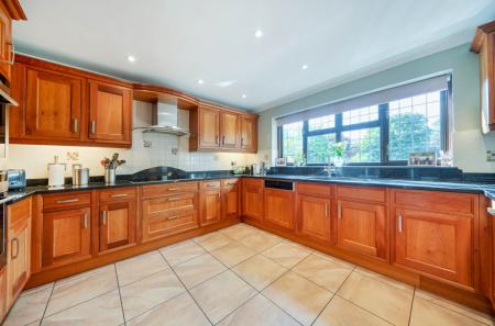 1360553-12-68dada...