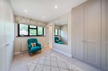 1360553-8-68dadac...