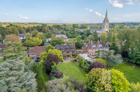 1360553-9-68dad77...